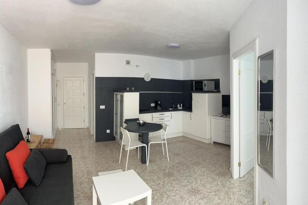 Heyhome Lynn 306 Los Cristianos  Exterior foto